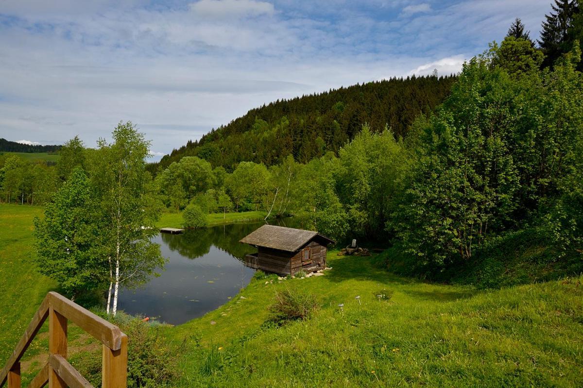 Huette Zum Verlieben Gurk Exterior foto