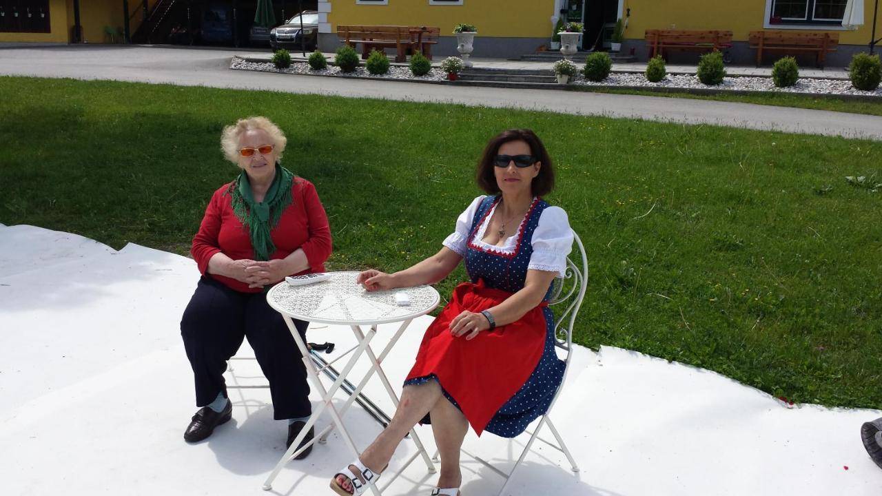 Huette Zum Verlieben Gurk Exterior foto
