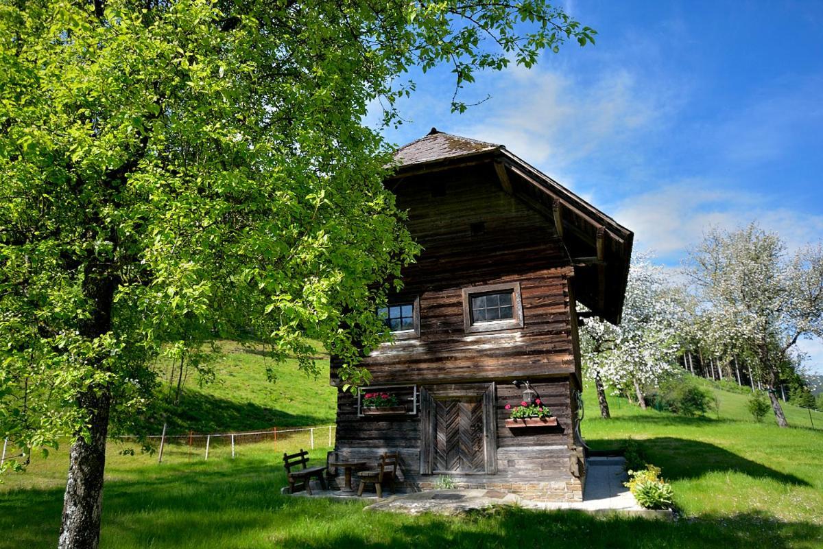 Huette Zum Verlieben Gurk Exterior foto