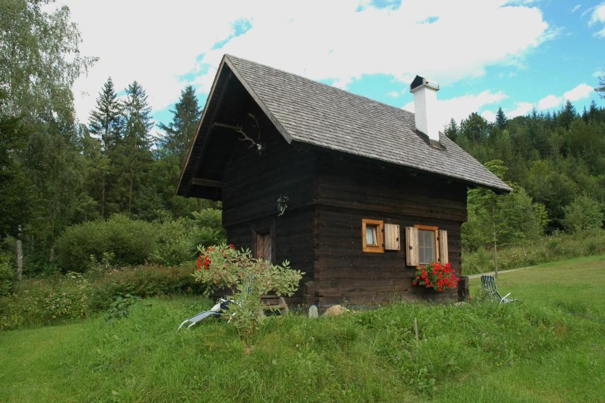 Huette Zum Verlieben Gurk Exterior foto